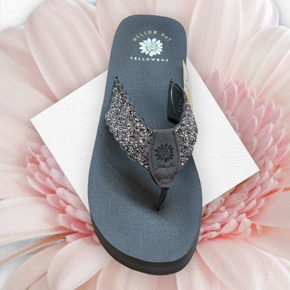 Yellow Box Shoes - NIB Gray Yellow Box Boem Mellow Mat Sandals